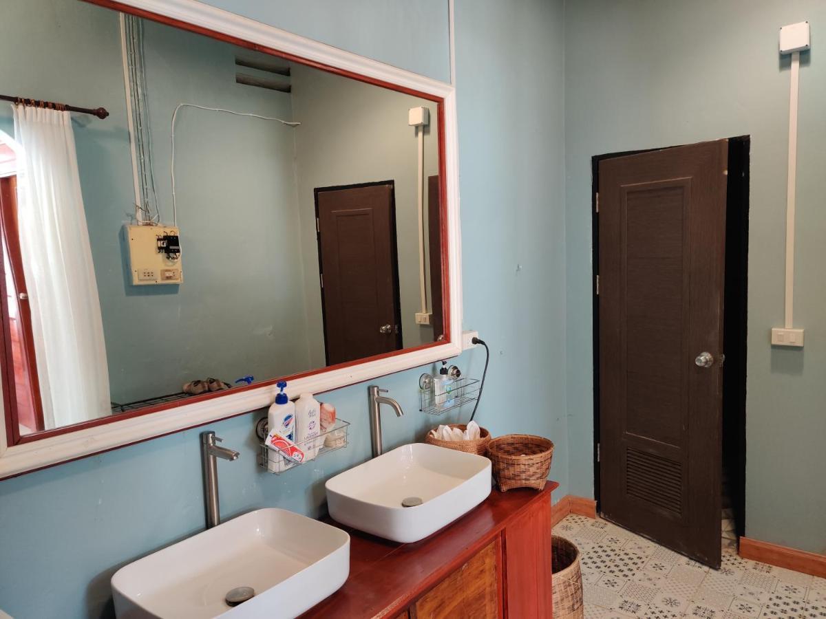 Via Hostel Pakse Esterno foto
